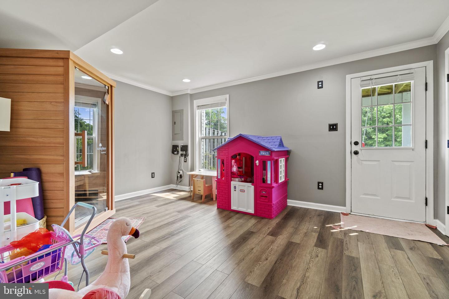 9801 Bartley COURT