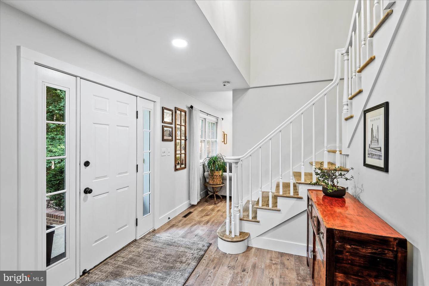 210 Ironwood LANE