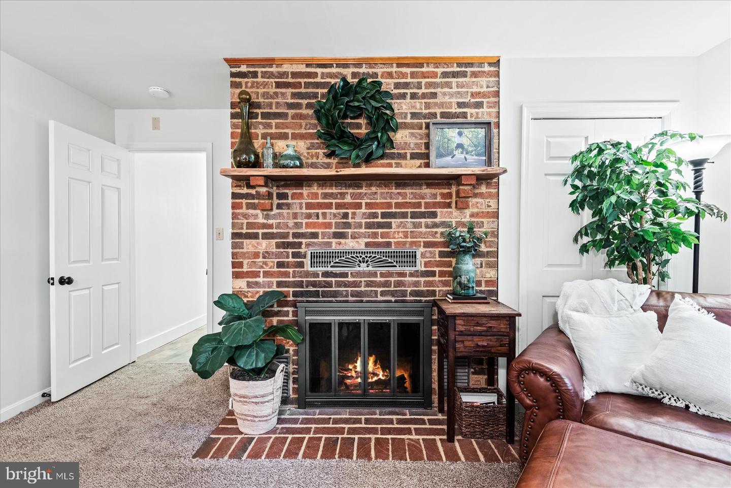 210 Ironwood LANE