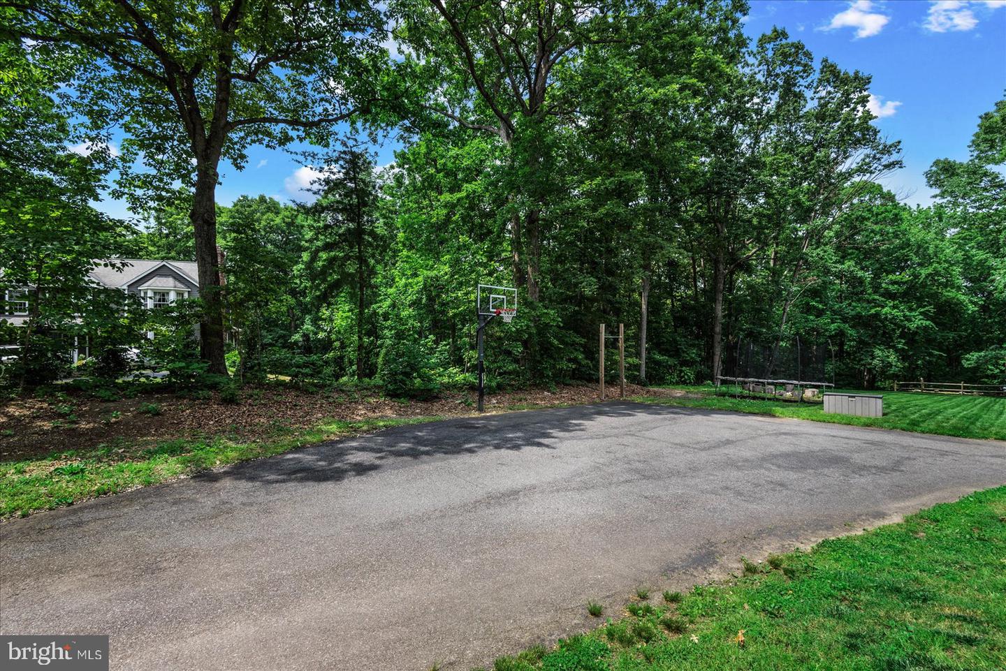 210 Ironwood LANE