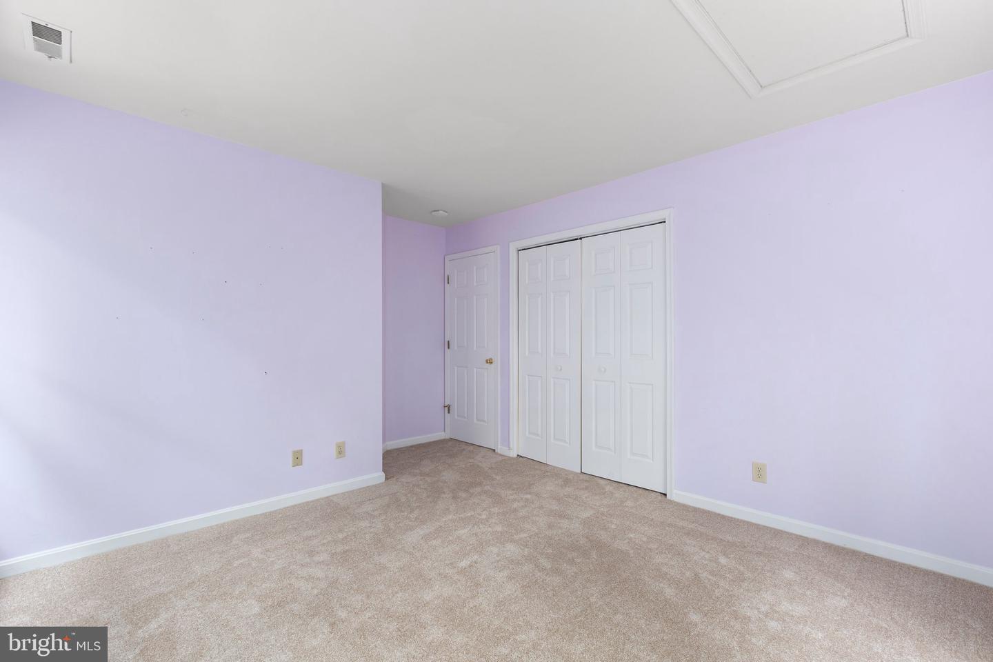 13414 Fox Chase LANE
