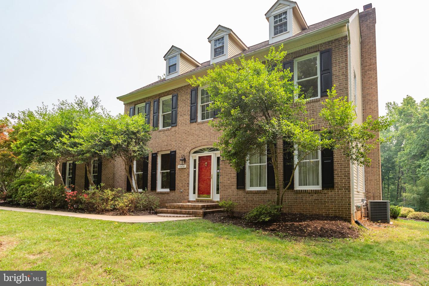 13414 Fox Chase LANE