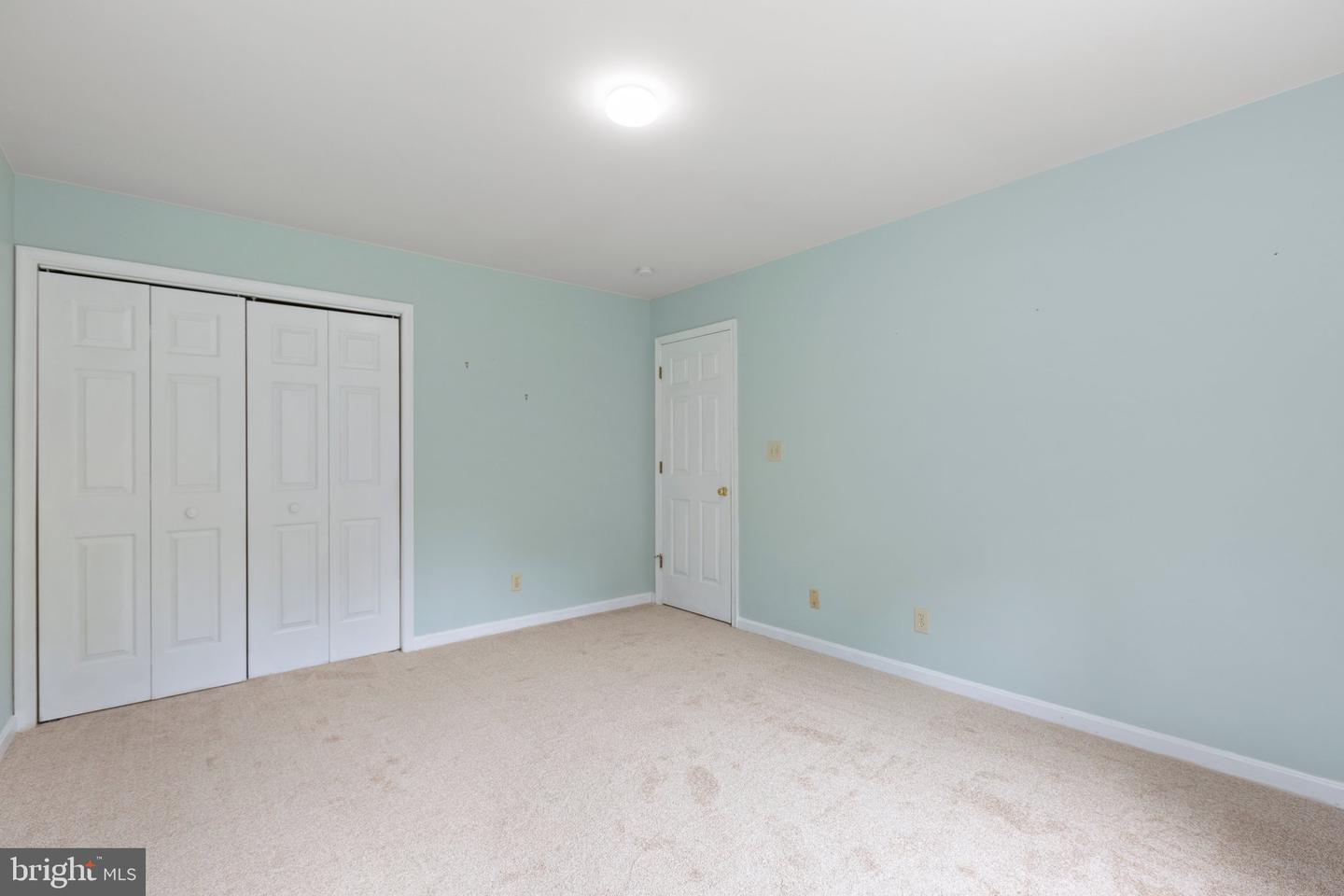 13414 Fox Chase LANE