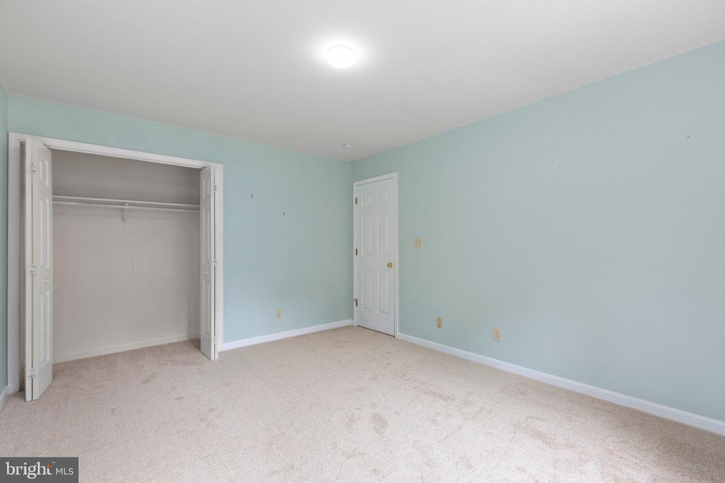 13414 Fox Chase LANE