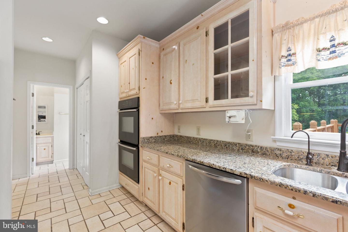 13414 Fox Chase LANE