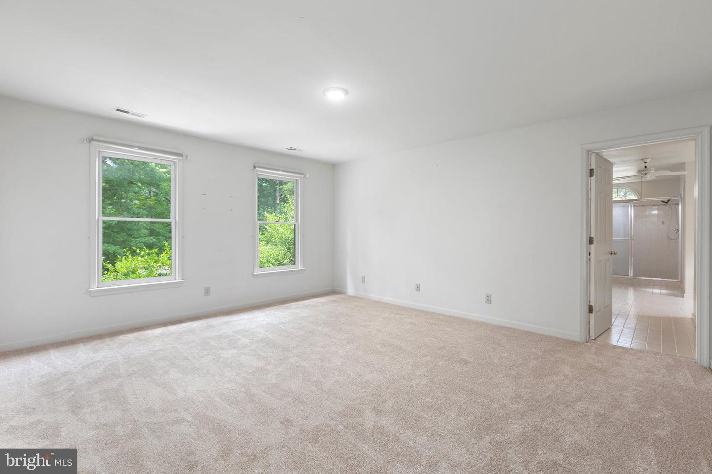 13414 Fox Chase LANE
