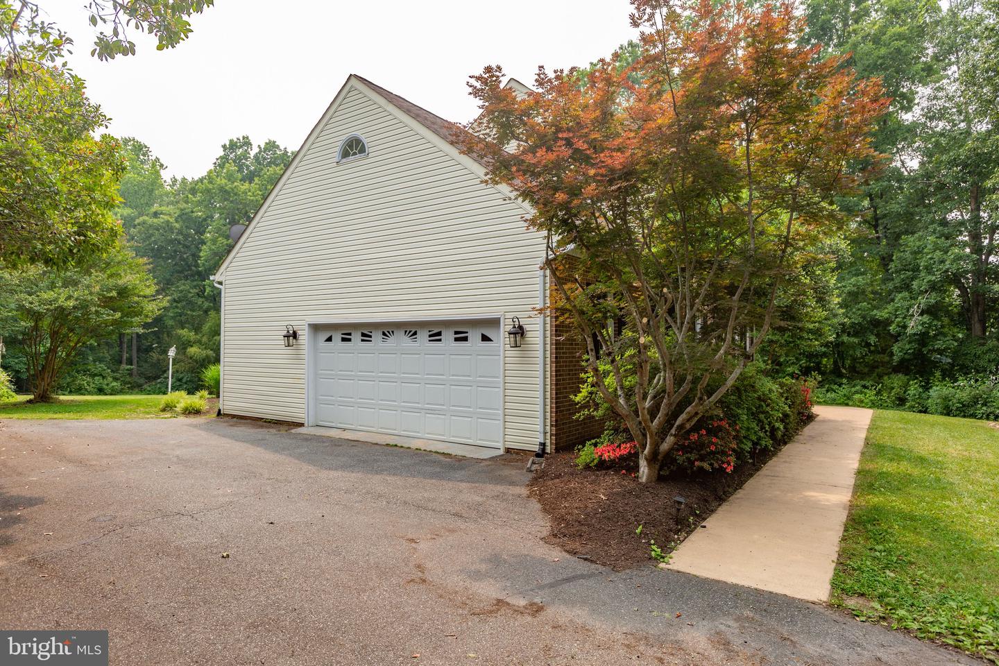 13414 Fox Chase LANE
