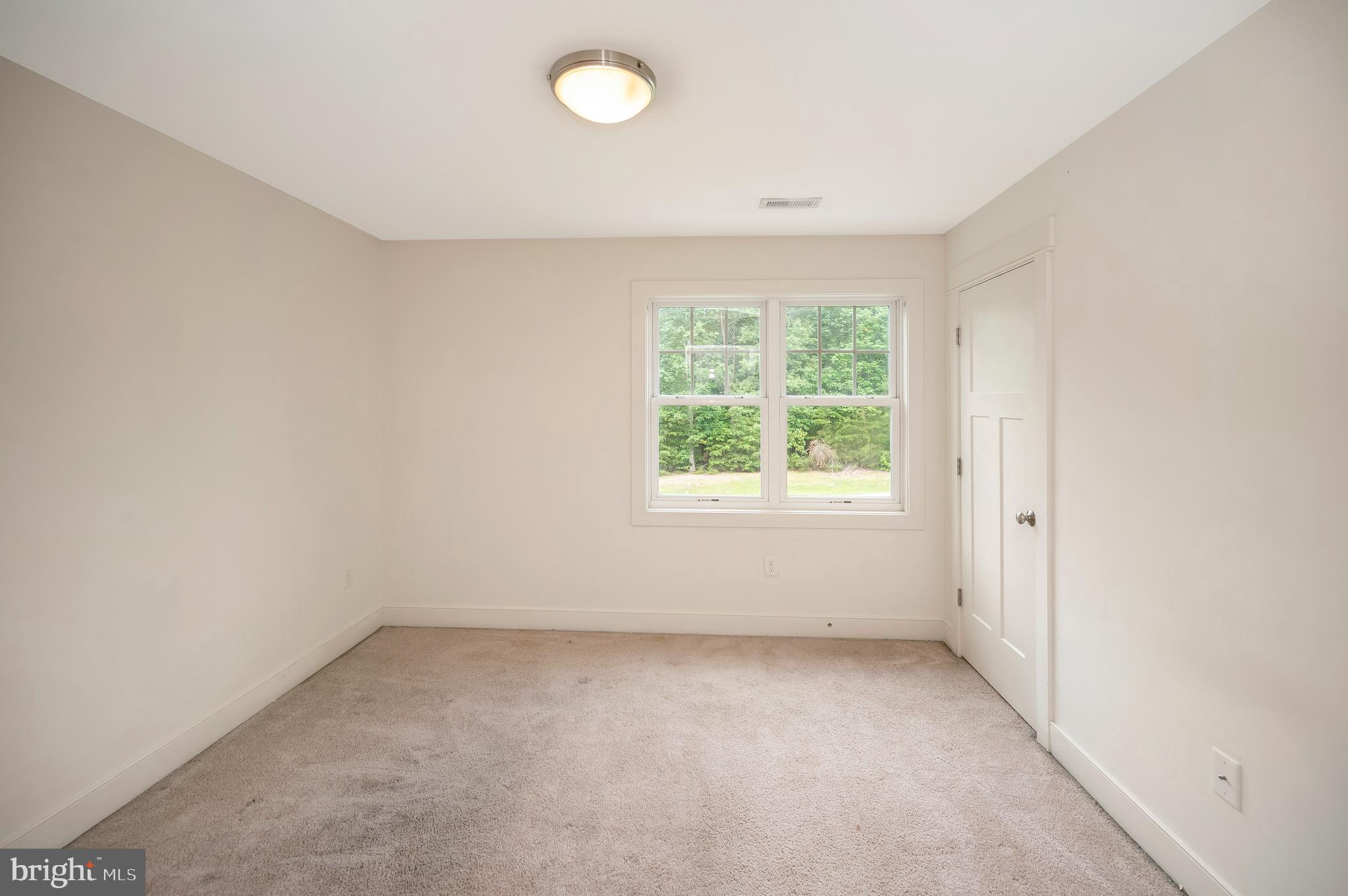 2518 Regency DRIVE