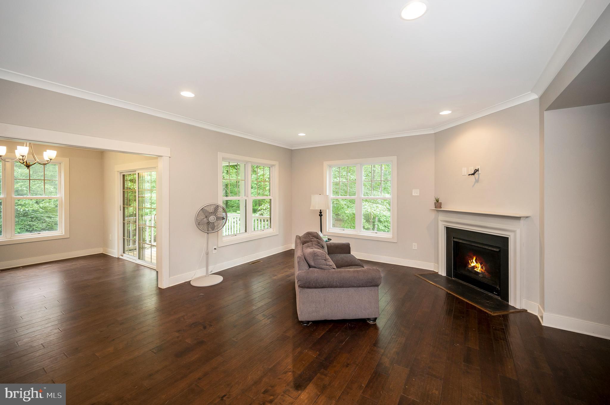 2518 Regency DRIVE