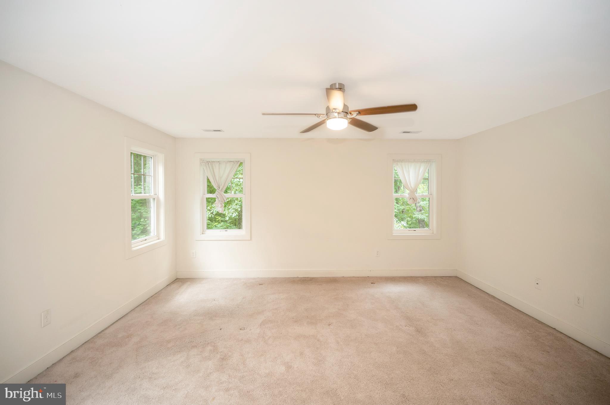 2518 Regency DRIVE