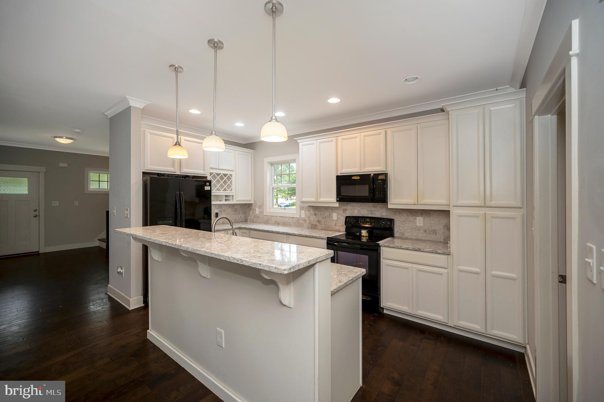 2518 Regency DRIVE