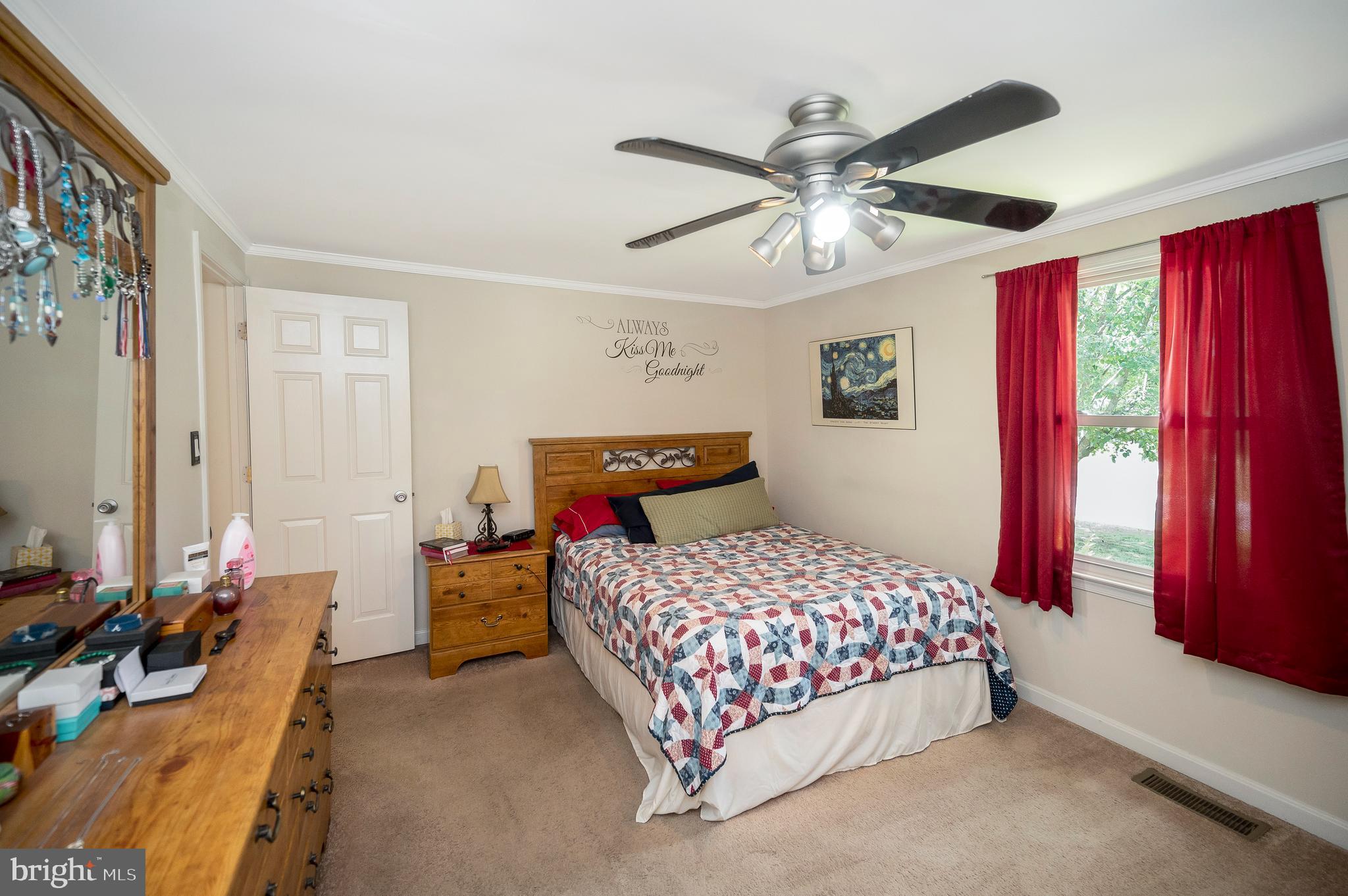 6030 Loriella Park DRIVE
