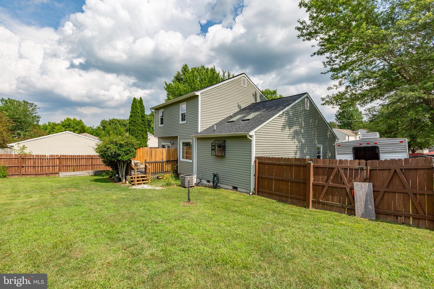 7111 Old Plank ROAD