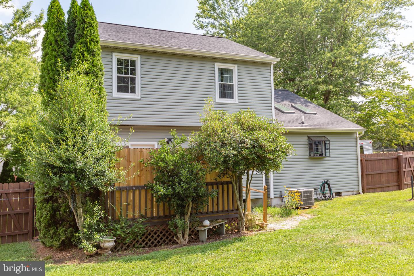 7111 Old Plank ROAD