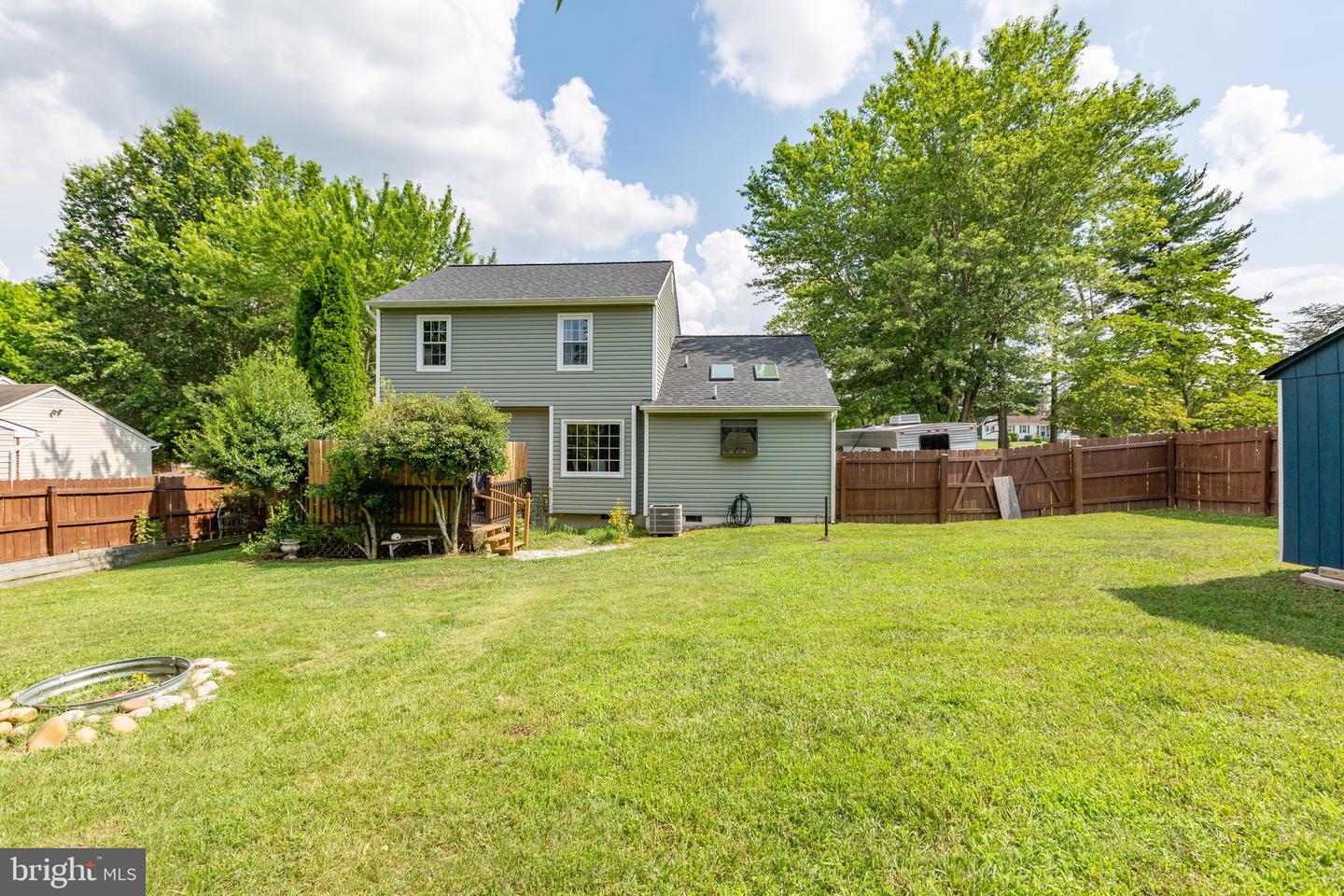 7111 Old Plank ROAD