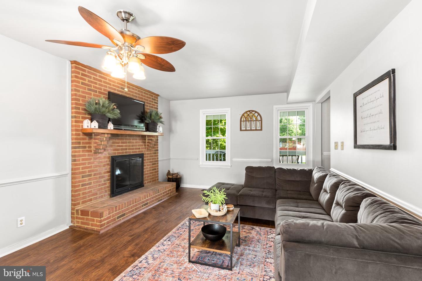 7111 Old Plank ROAD