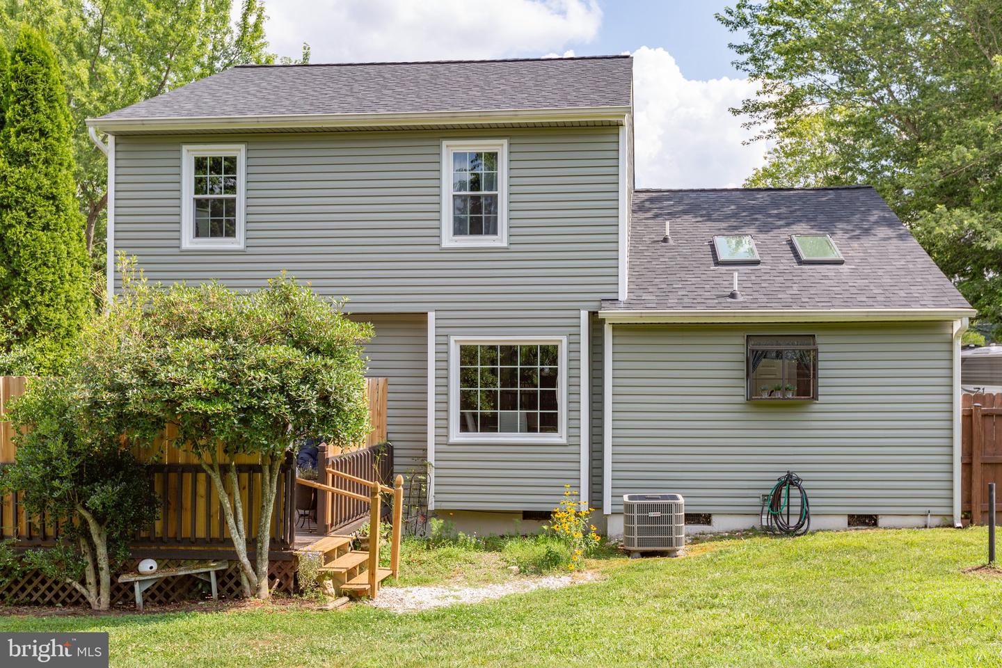 7111 Old Plank ROAD