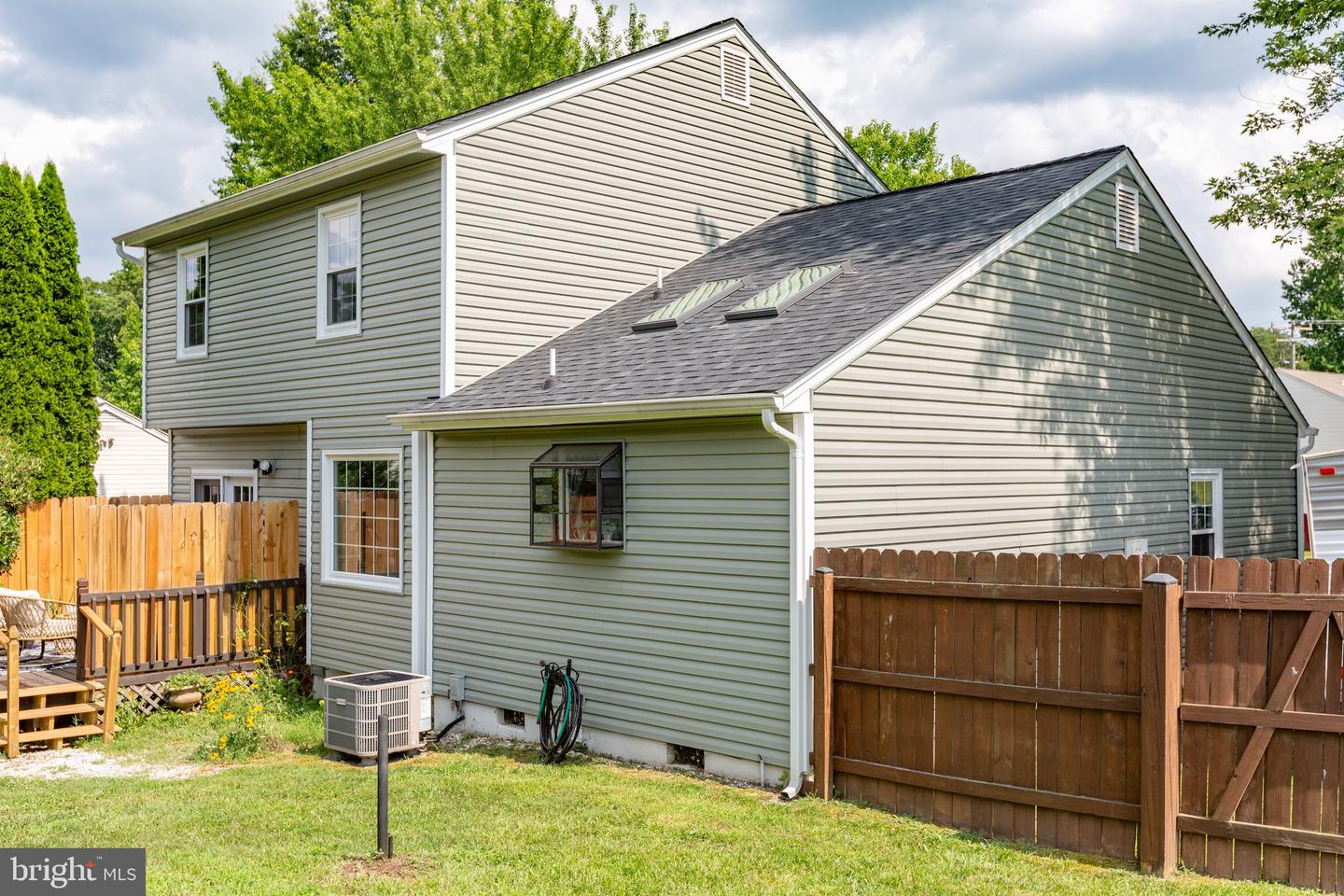 7111 Old Plank ROAD
