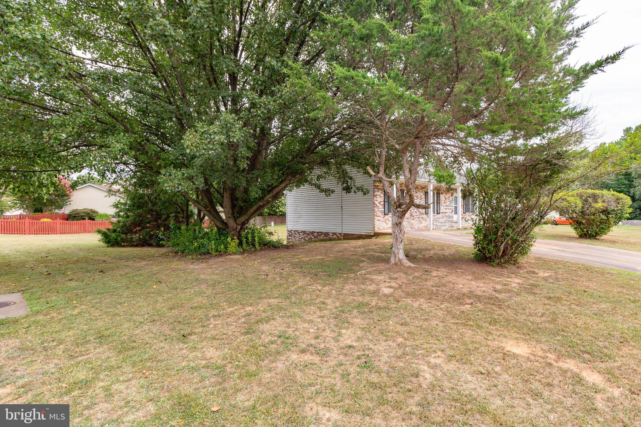 691 Lavington COURT