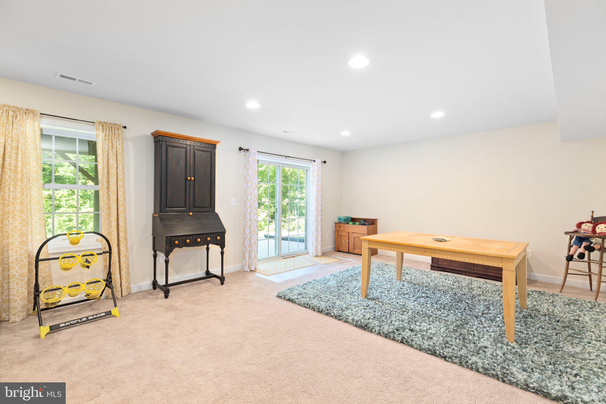 7510 Bromley LANE