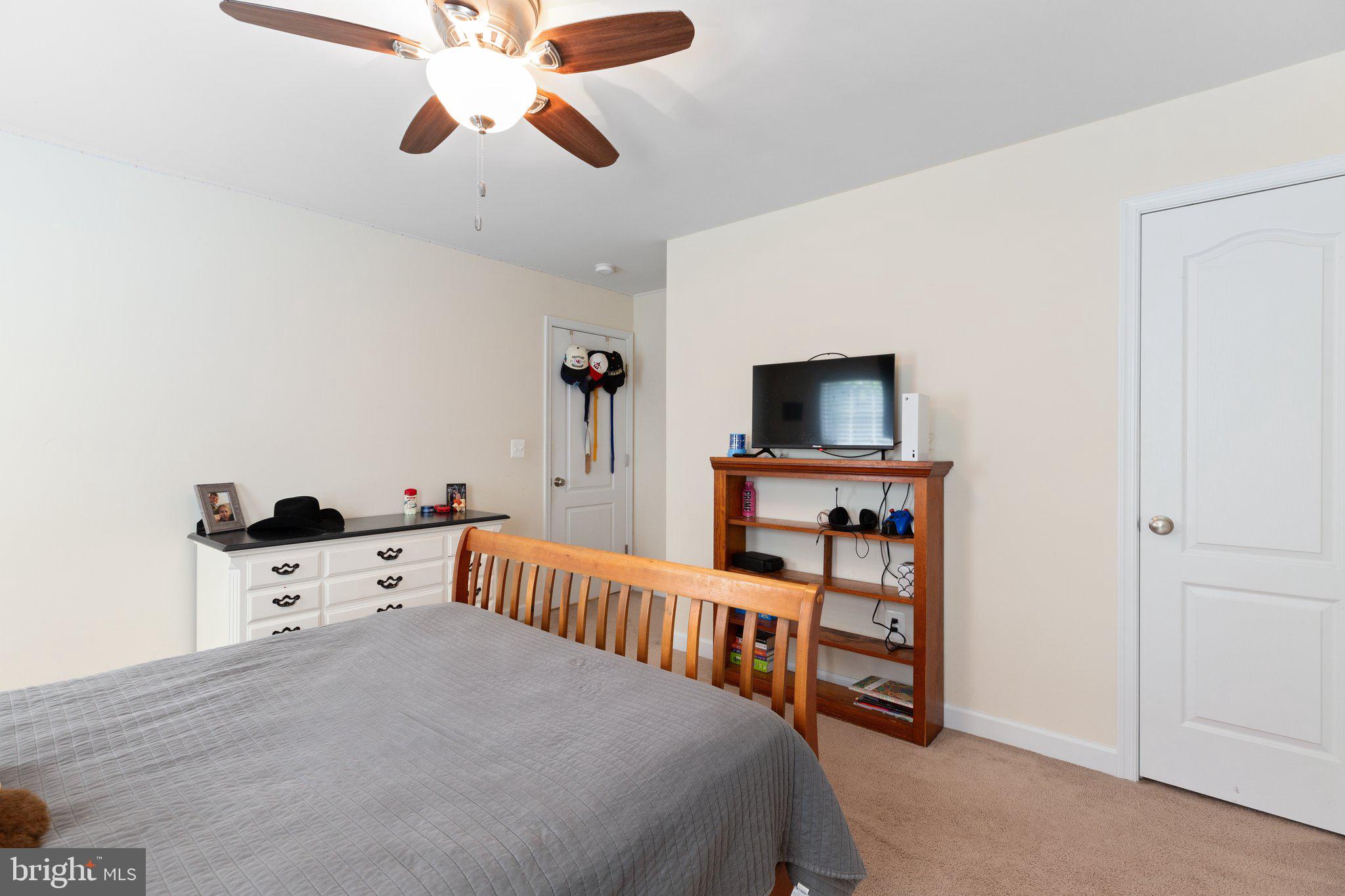7510 Bromley LANE