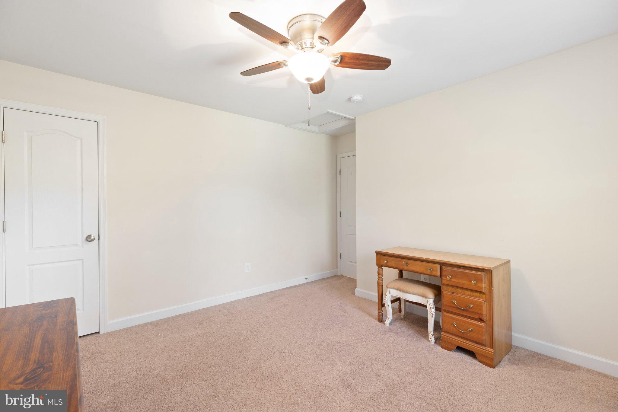 7510 Bromley LANE