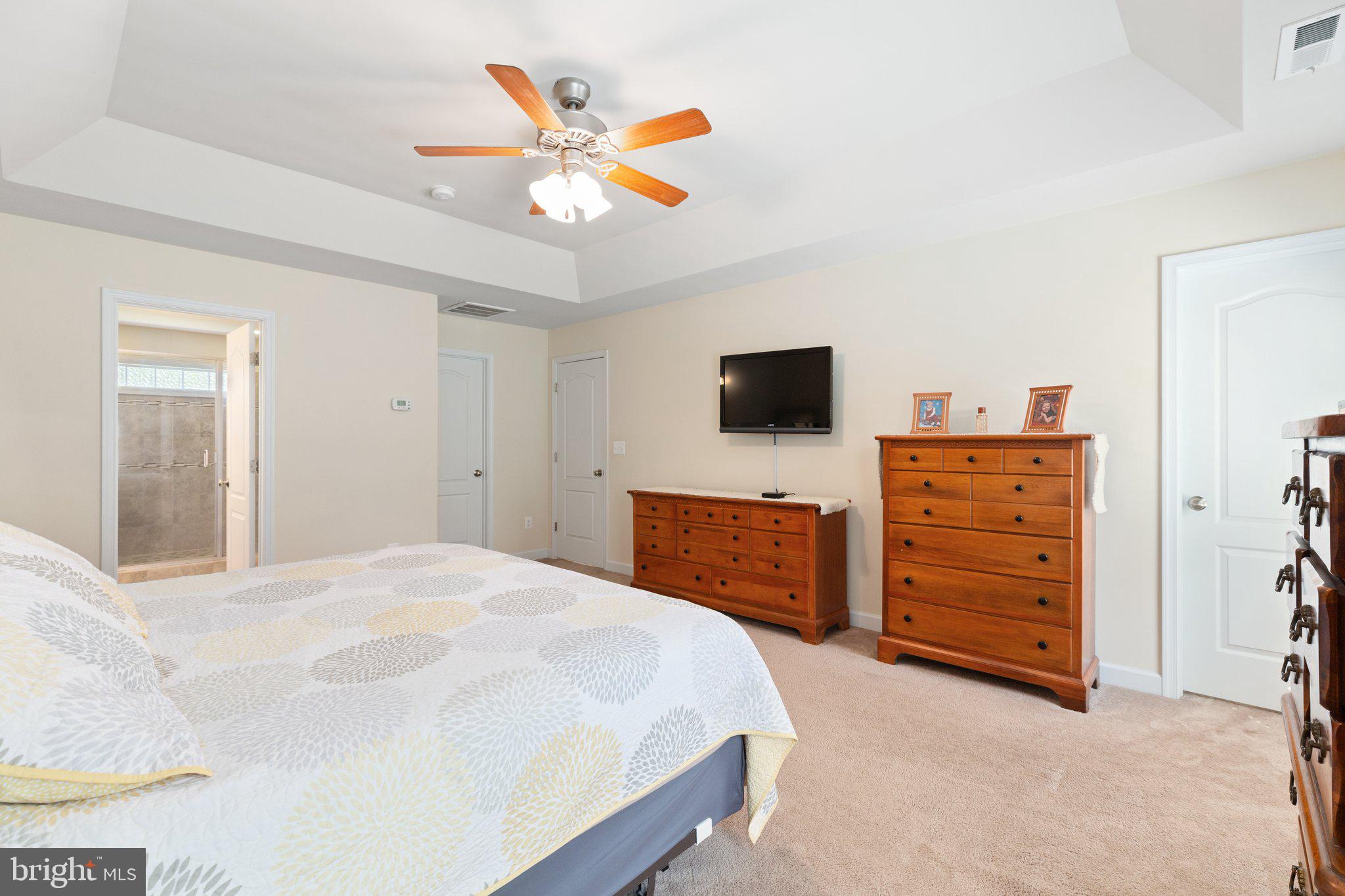 7510 Bromley LANE