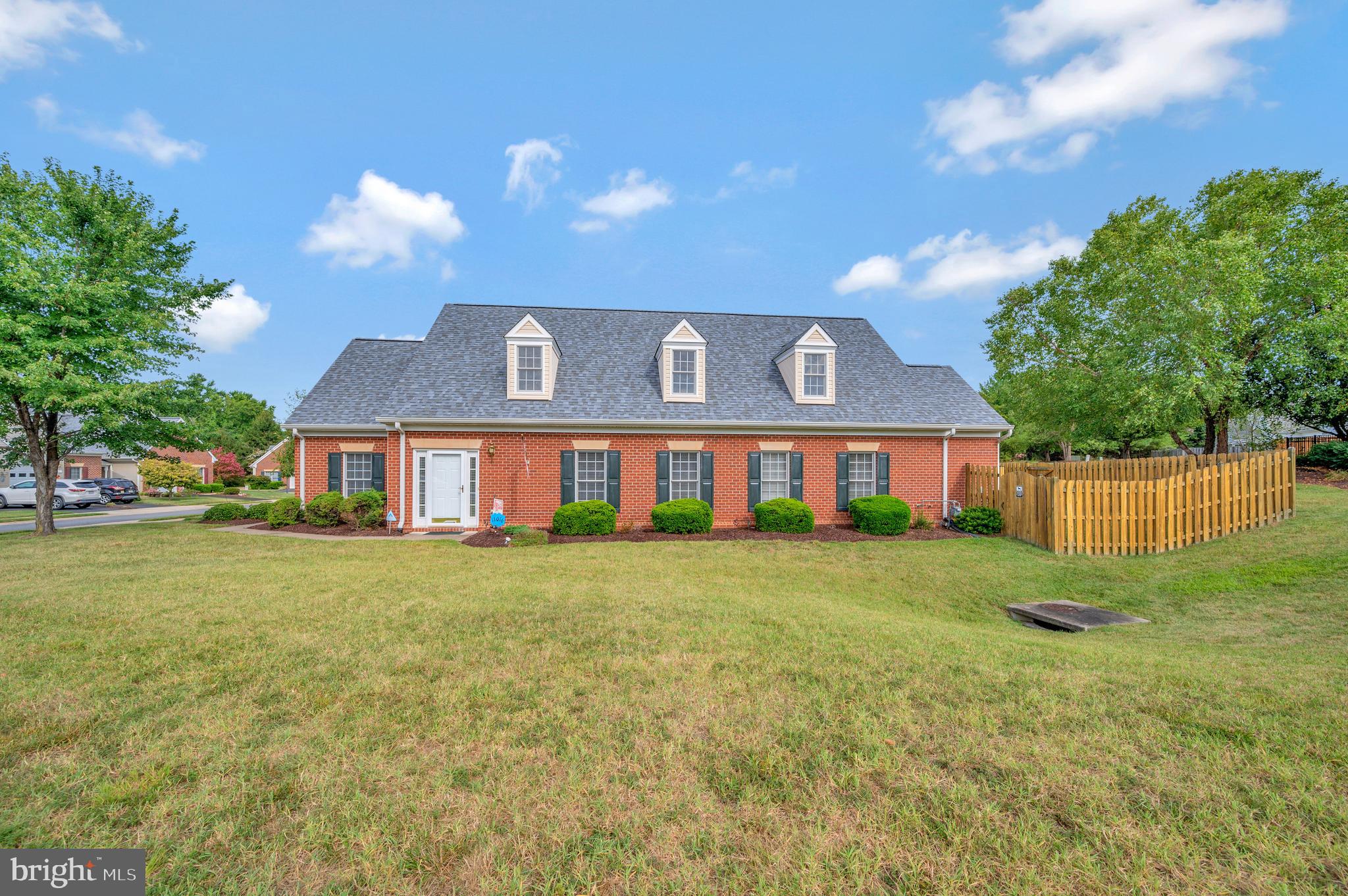 11016 Scottwood LANE