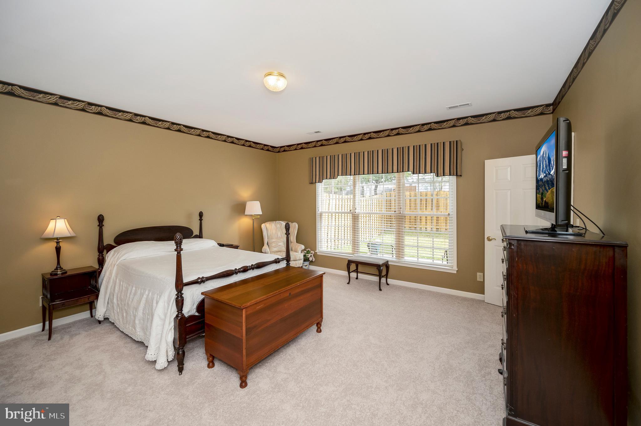 11016 Scottwood LANE