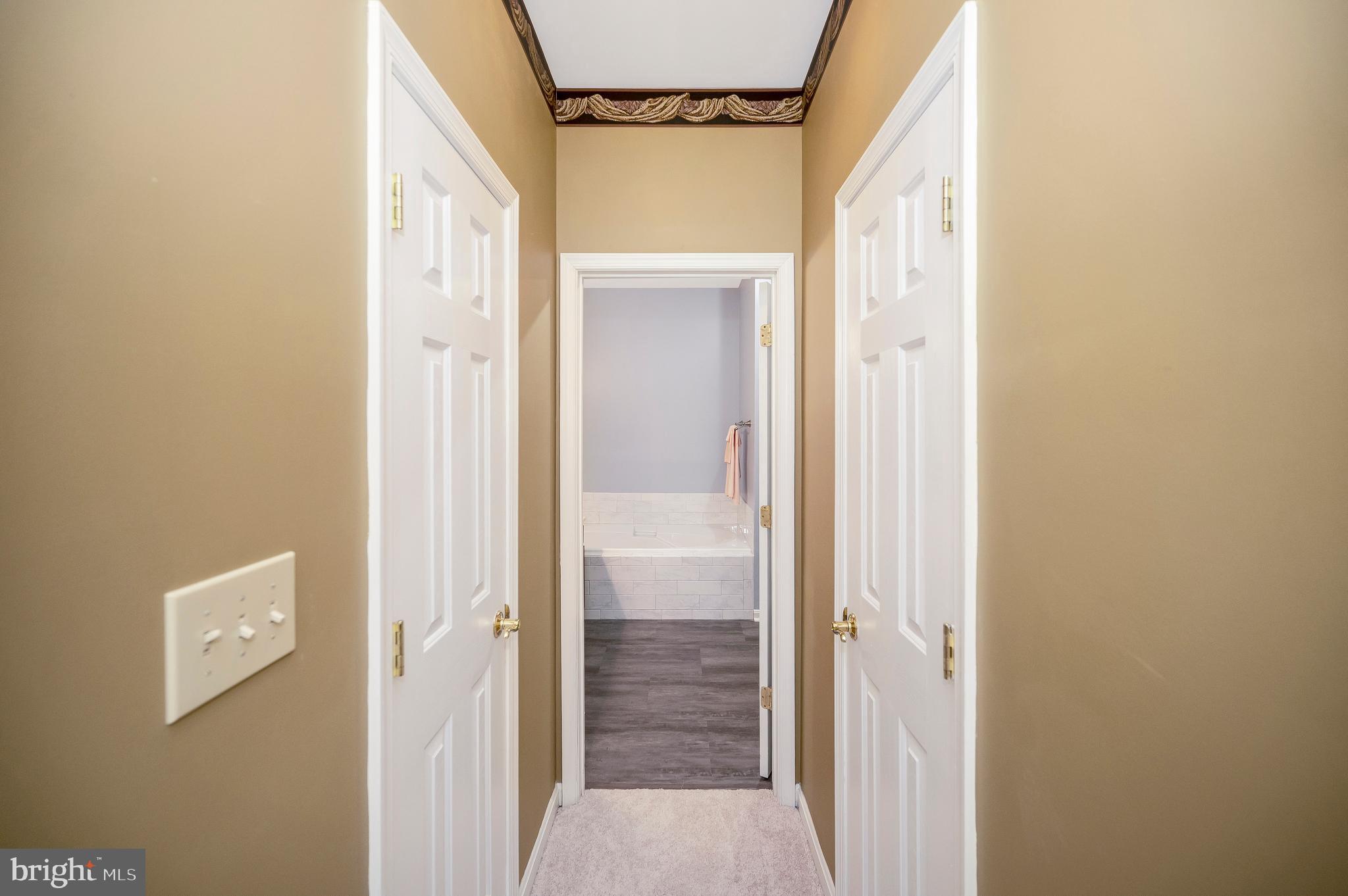 11016 Scottwood LANE