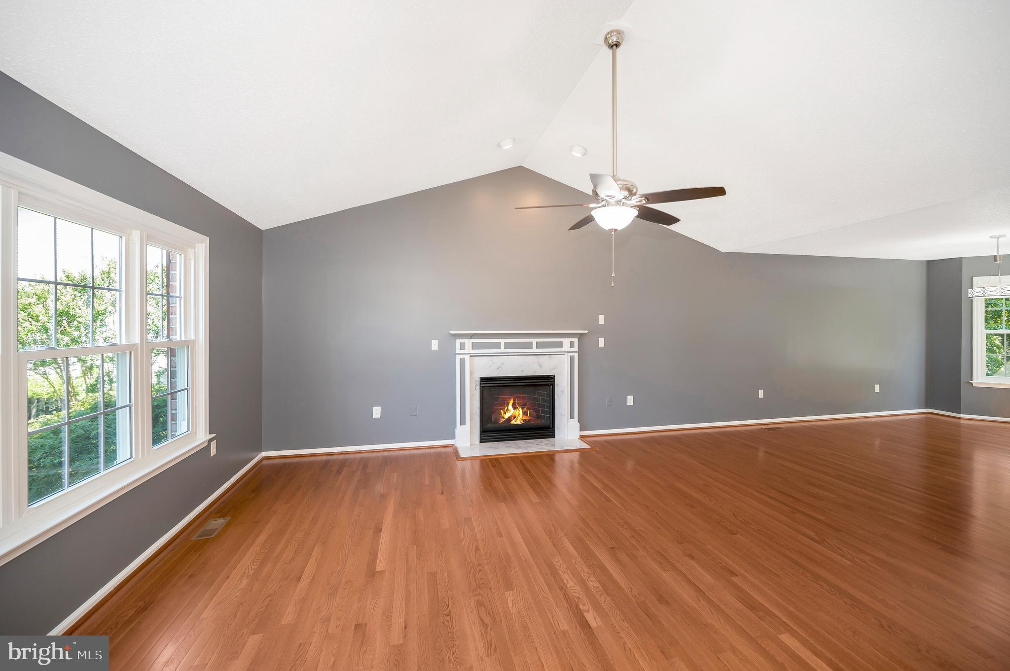 5698 Halifax Ct