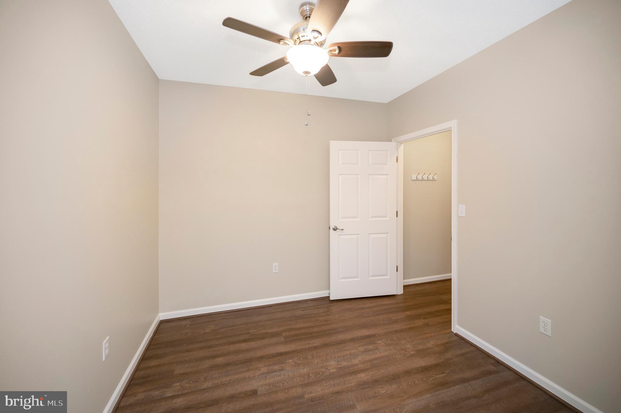5698 Halifax Ct