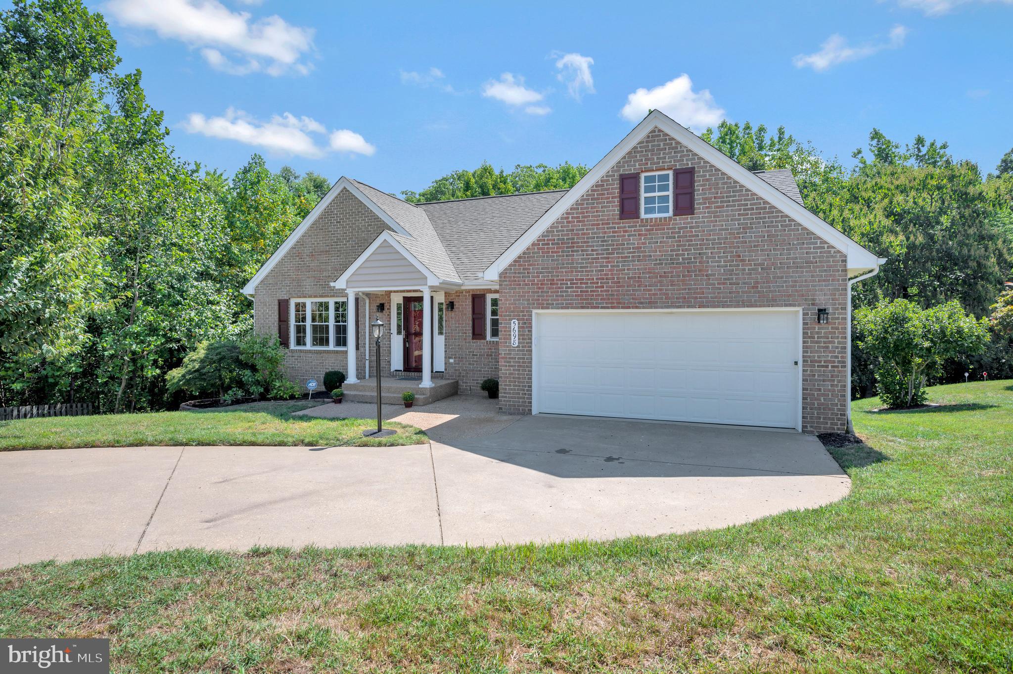 5698 Halifax Ct
