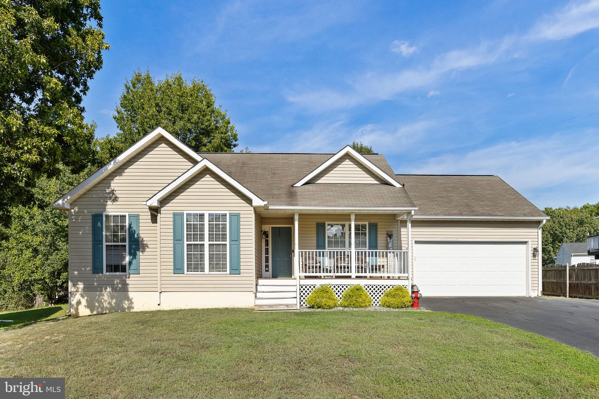 8711 Forest Glen Cir