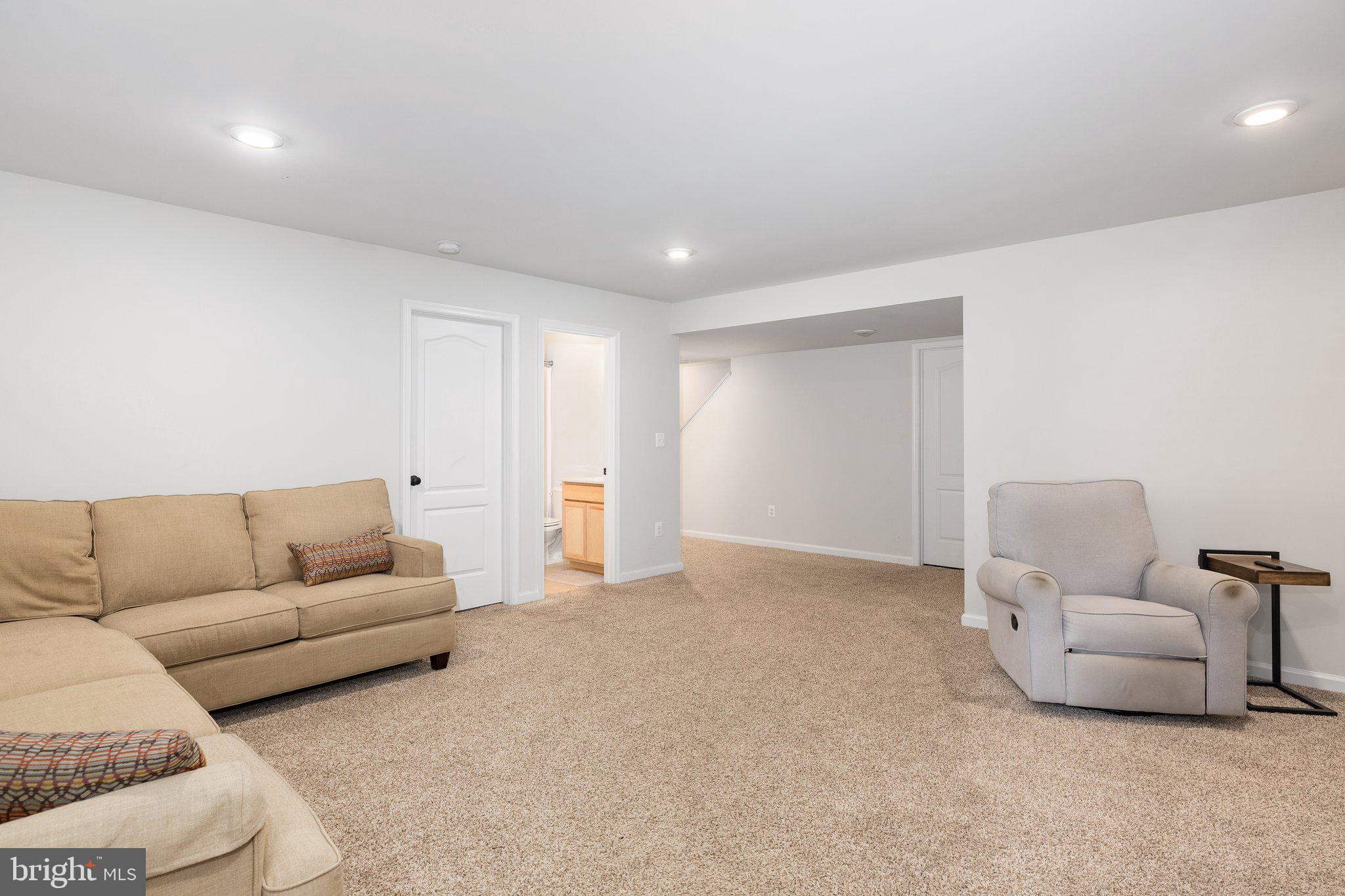 3600 Quigley Ln