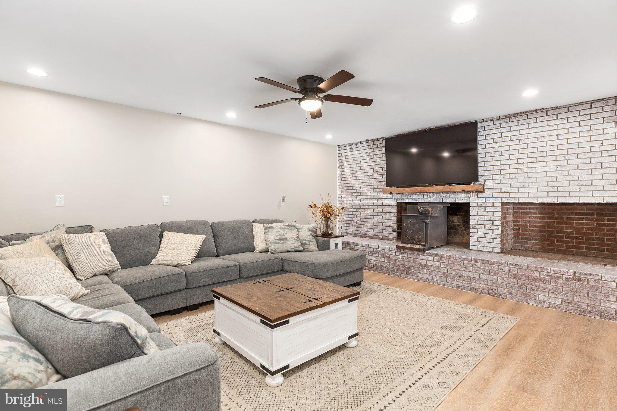10224 Mill Pond ROAD