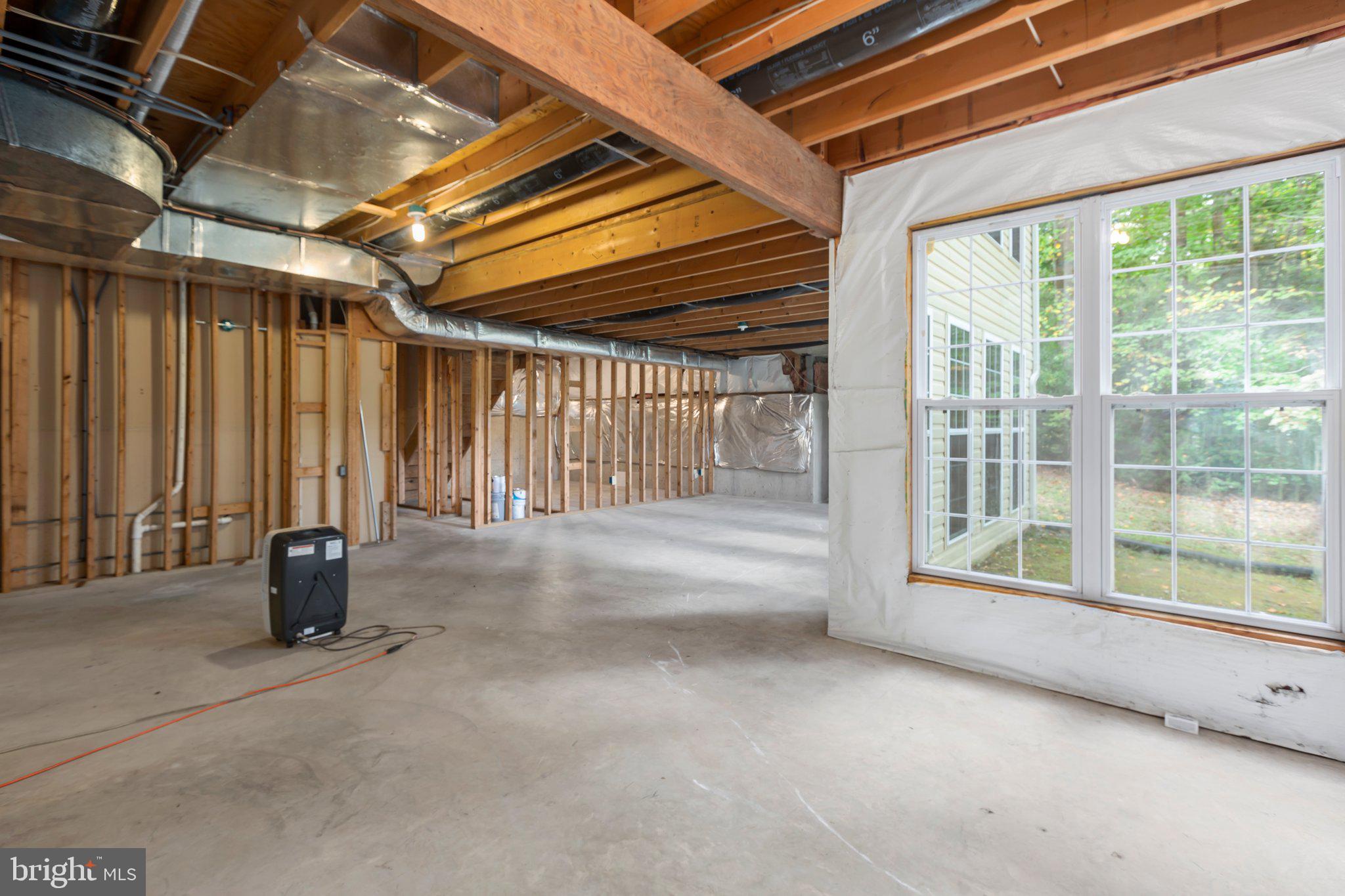 7901 Commodore COURT