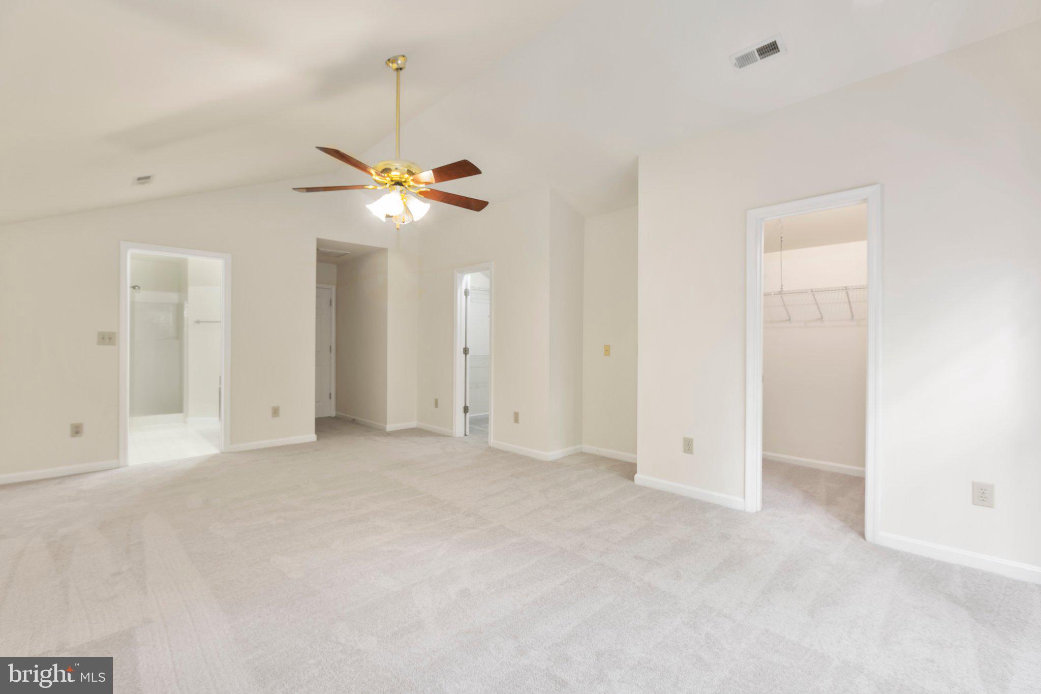 7901 Commodore COURT