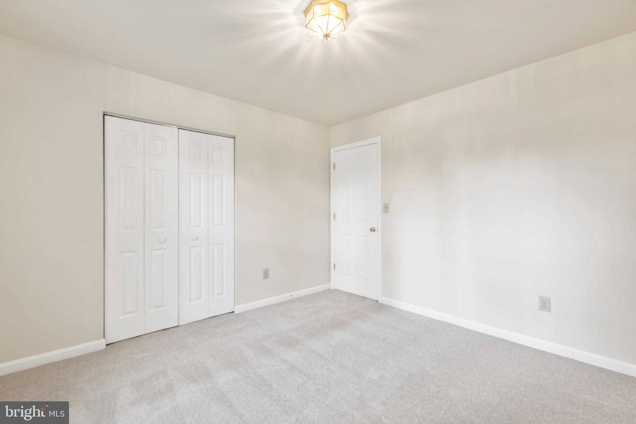 7901 Commodore COURT