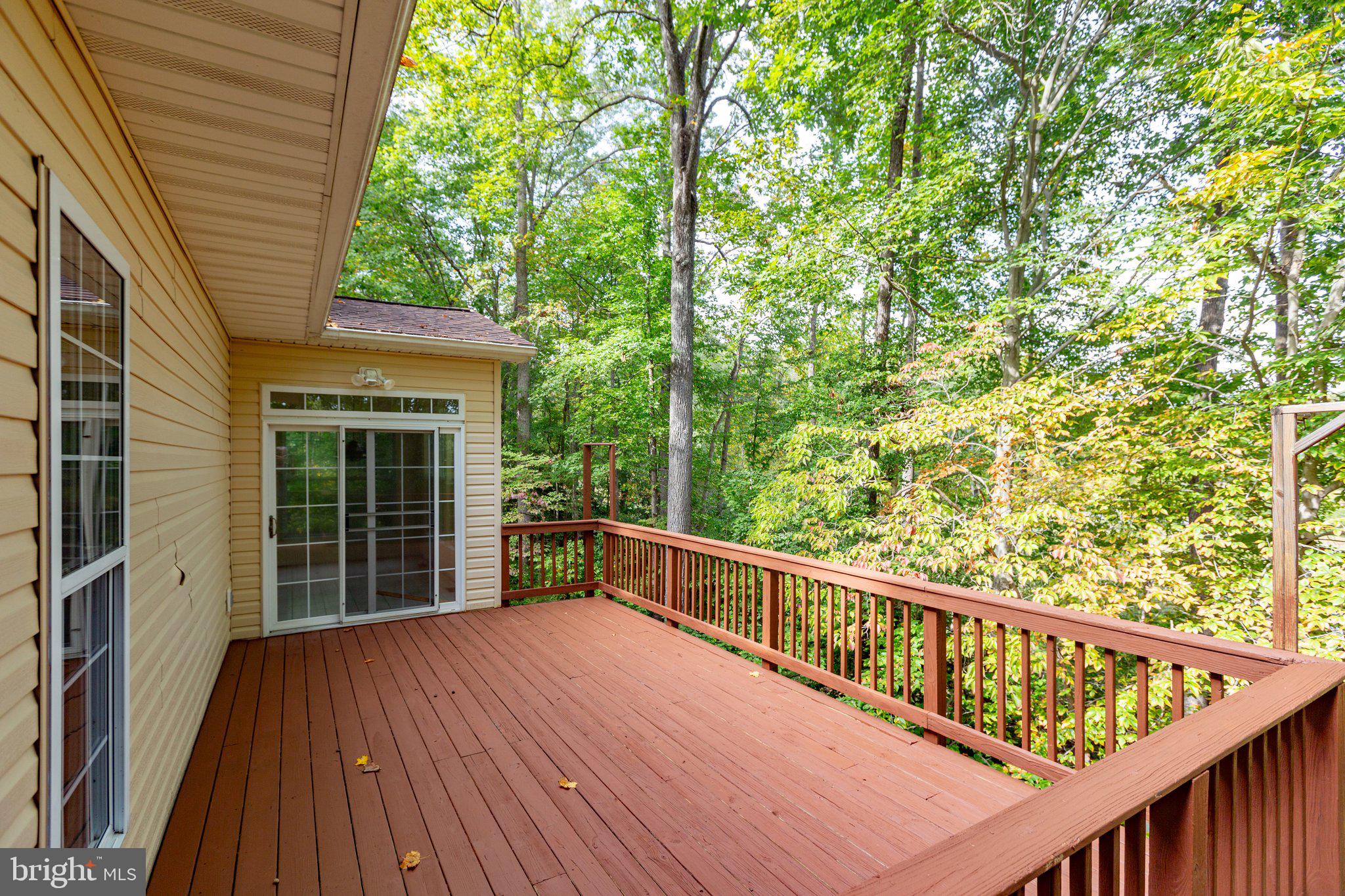7901 Commodore COURT