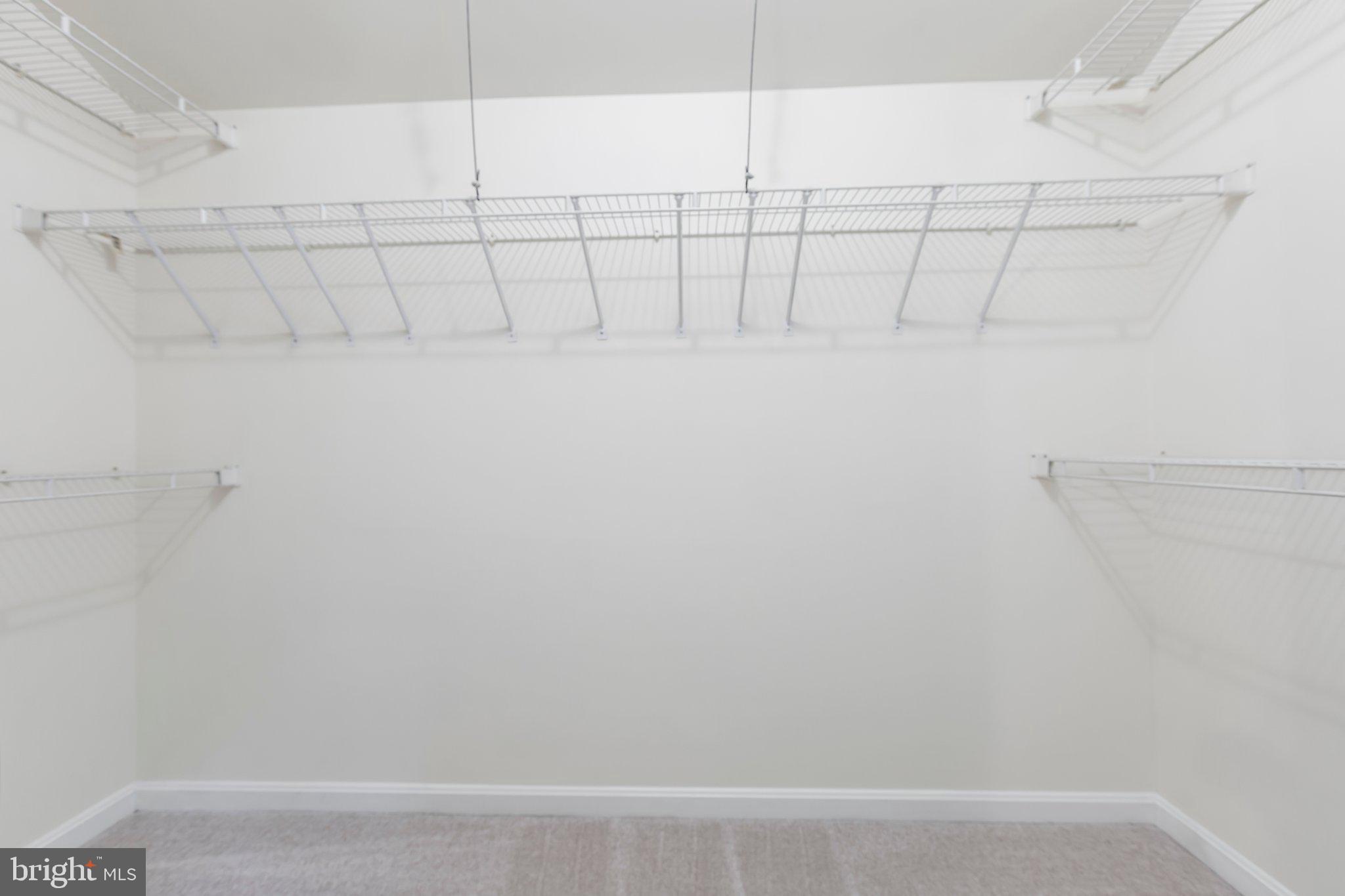 7901 Commodore COURT