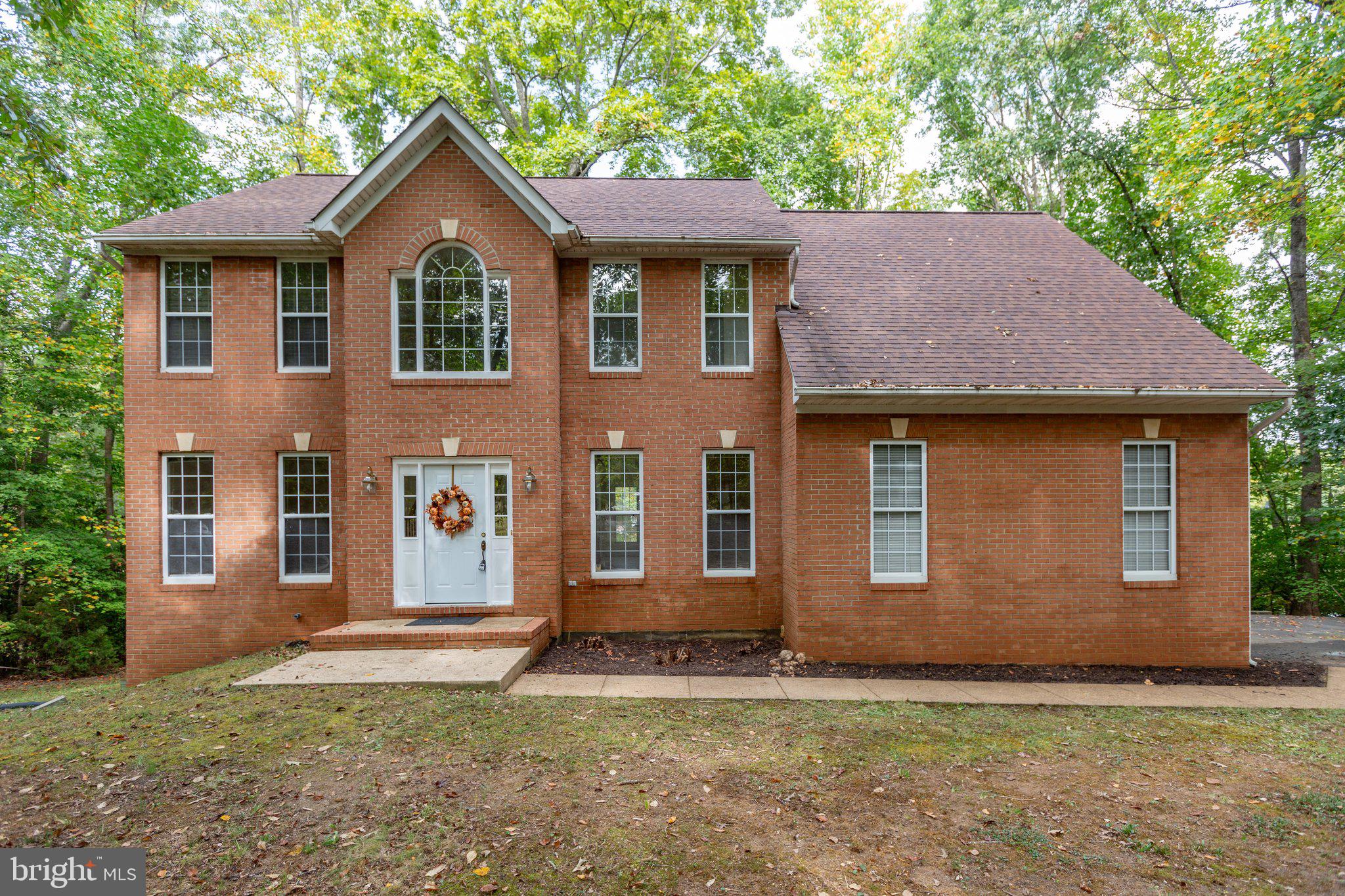 7901 Commodore COURT