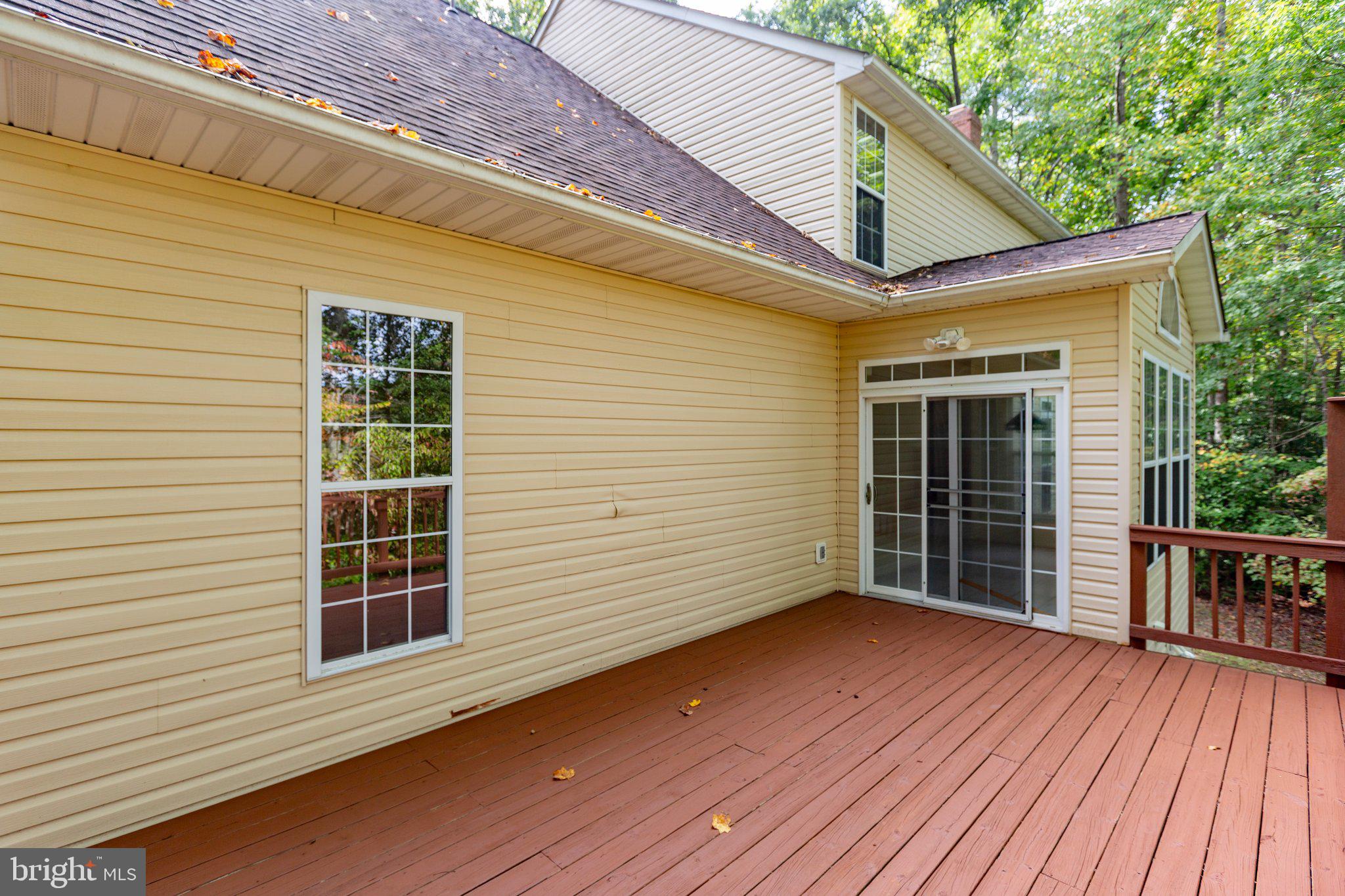 7901 Commodore COURT