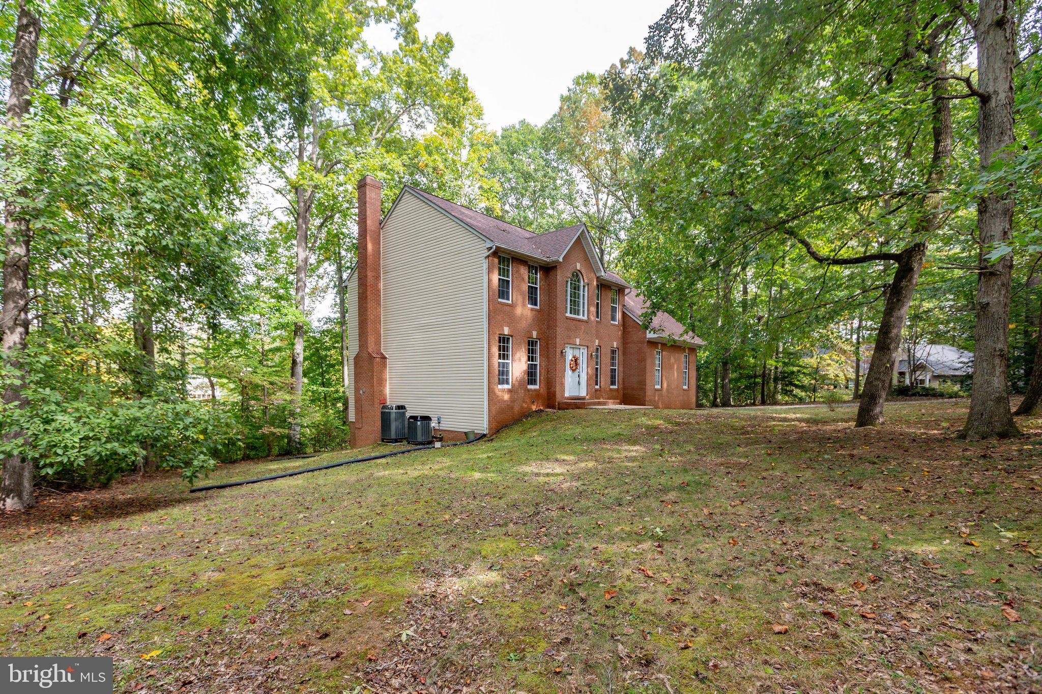 7901 Commodore COURT