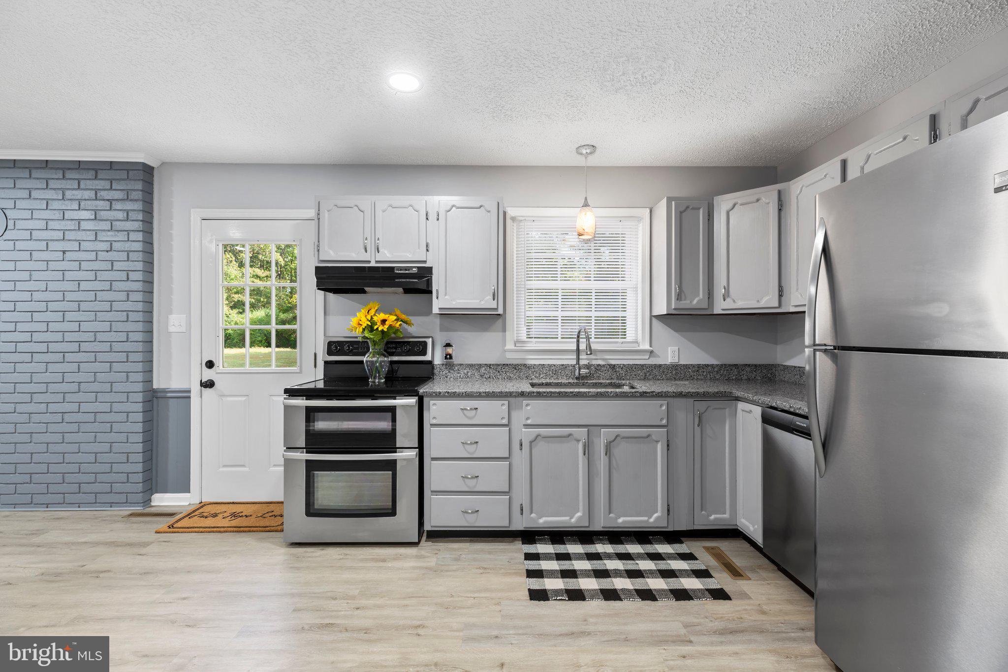 10607 Rollingwood DRIVE