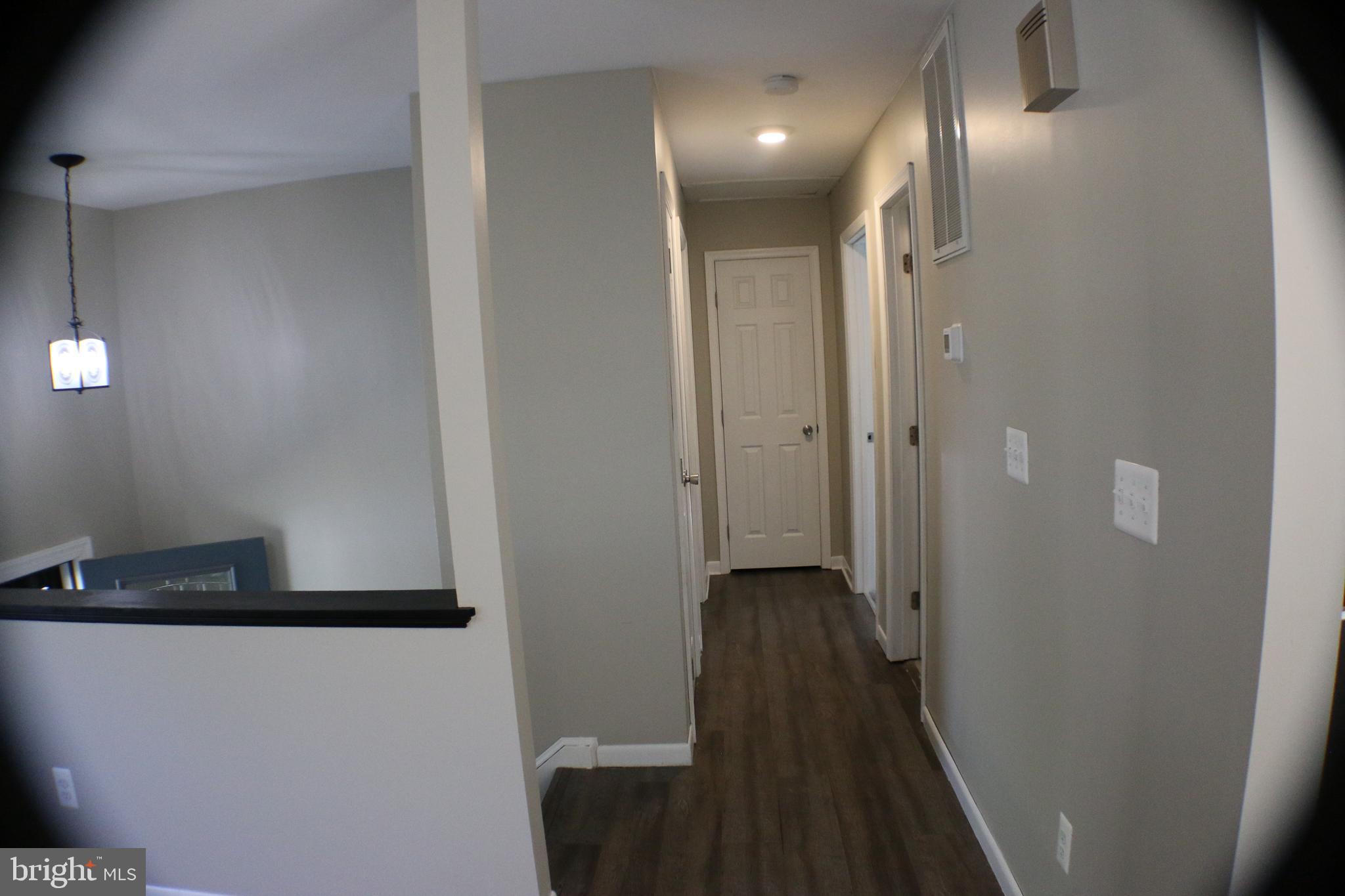 5077 MacNamara DRIVE
