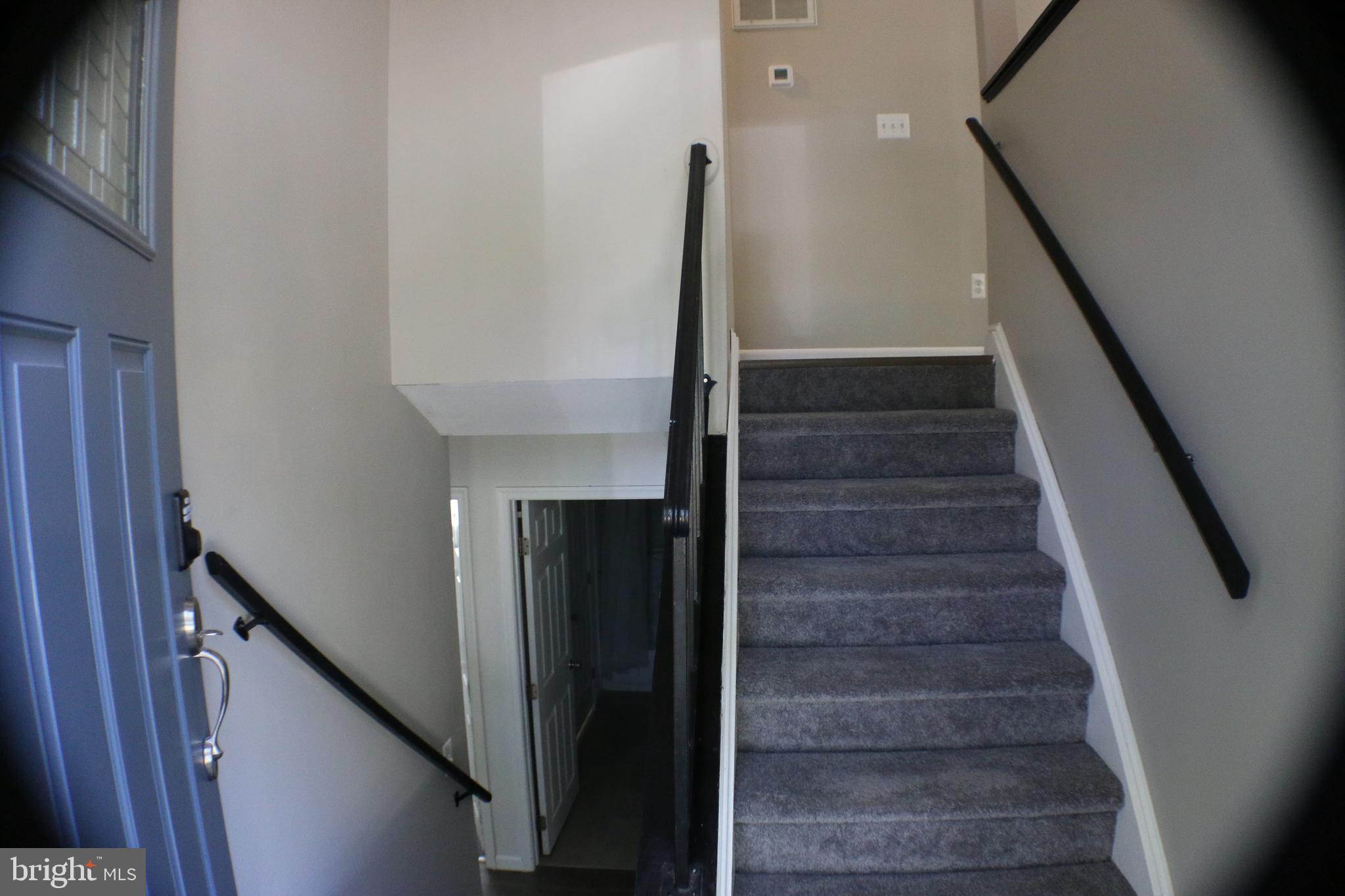 5077 MacNamara DRIVE
