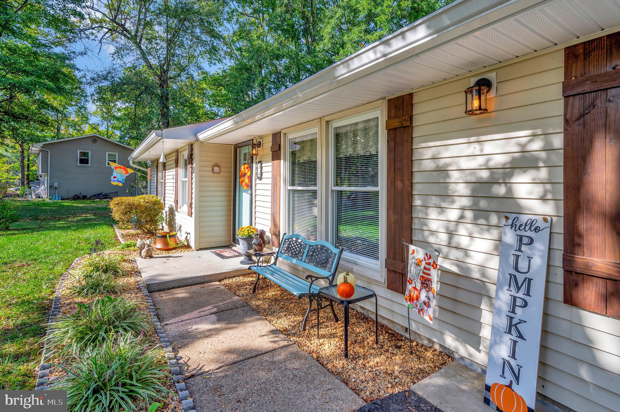 4 Wilson COURT