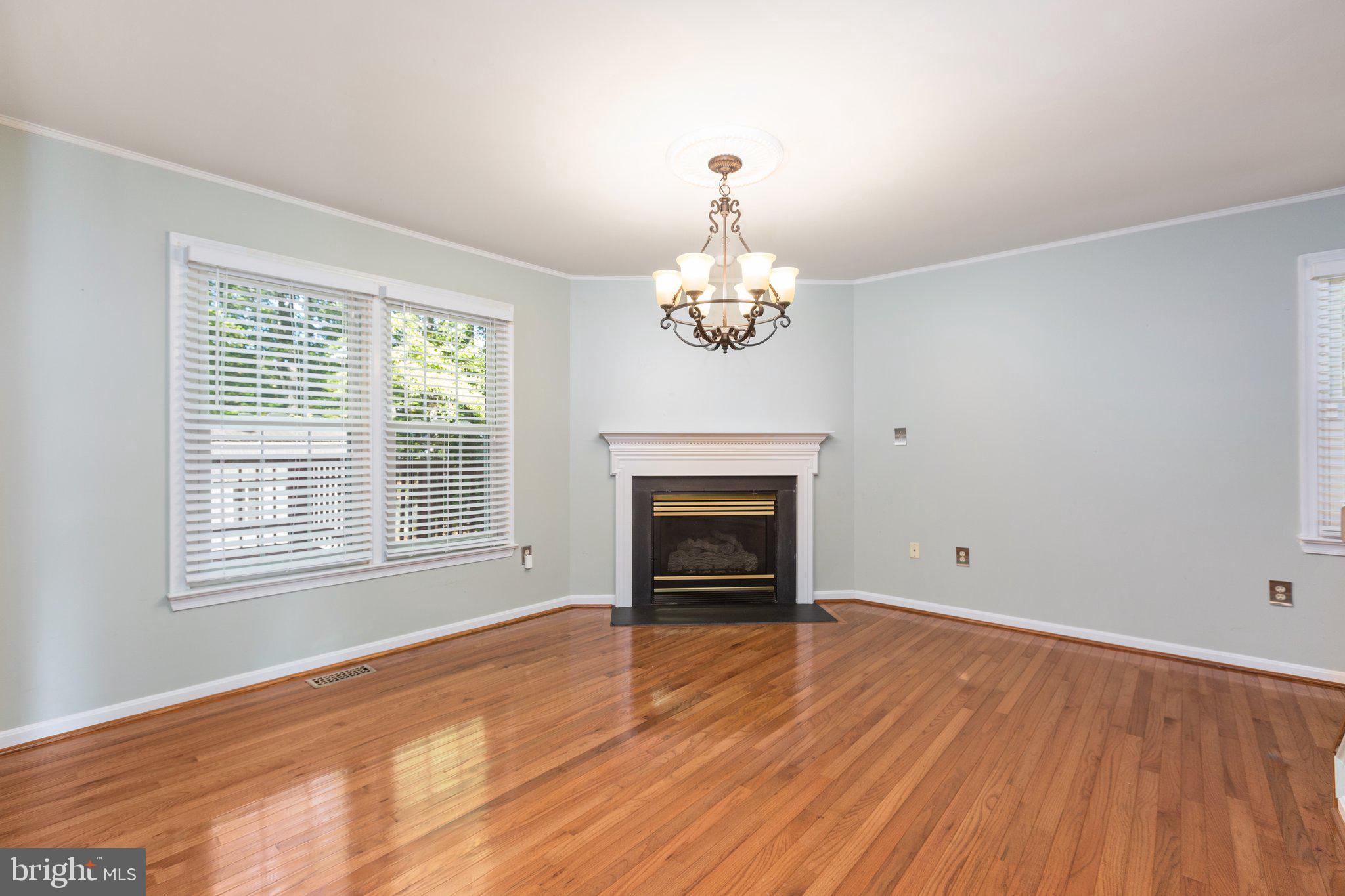 11704 Carnation COURT