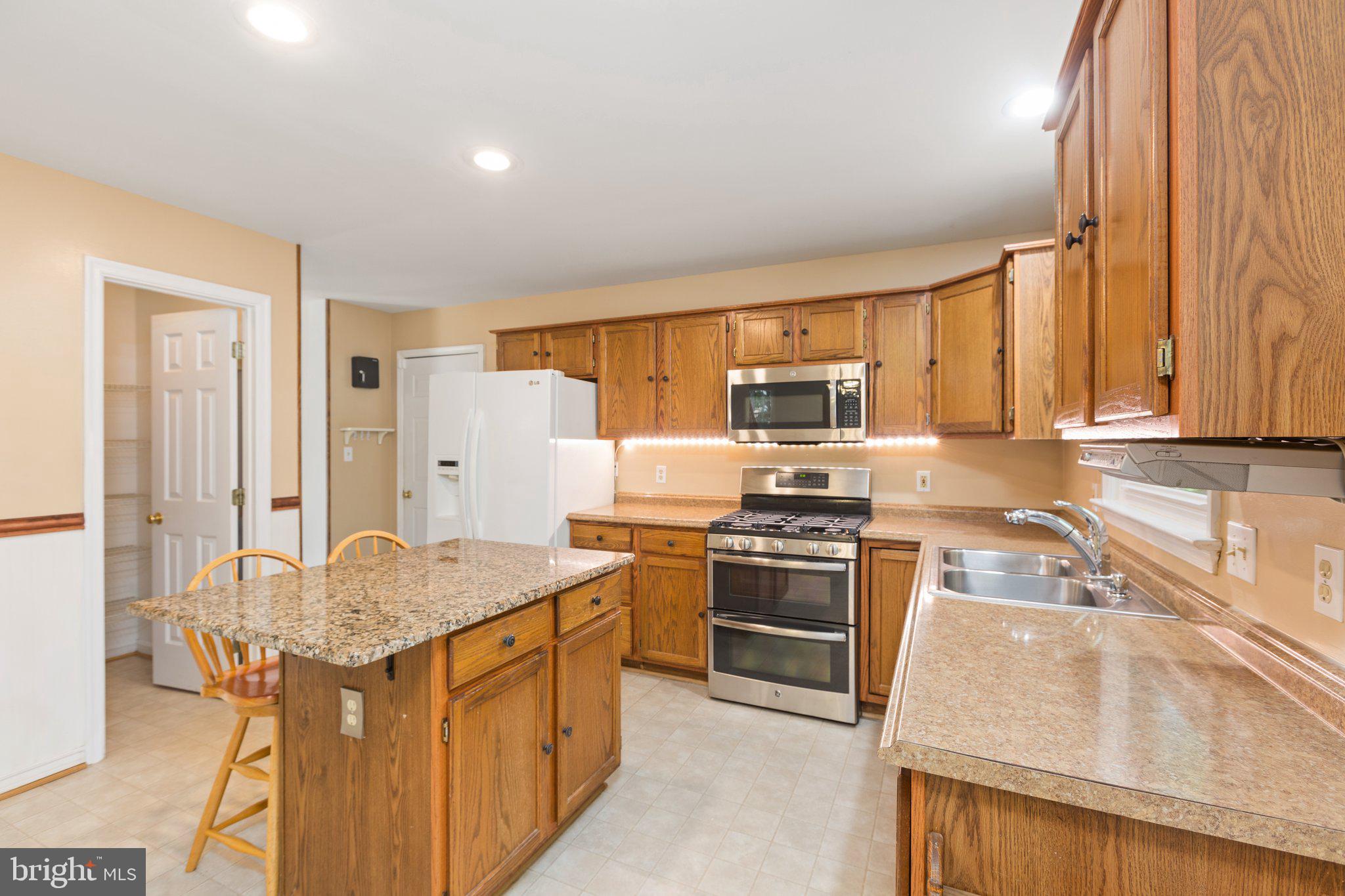 11704 Carnation COURT